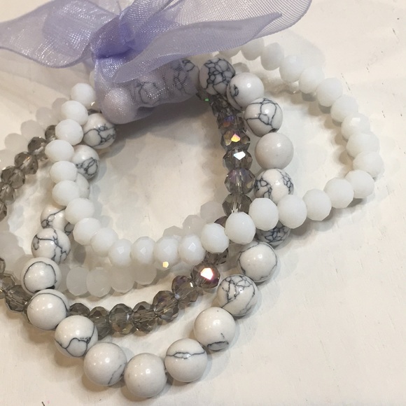 Faux Crystal Bracelet Set - Picture 5 of 5